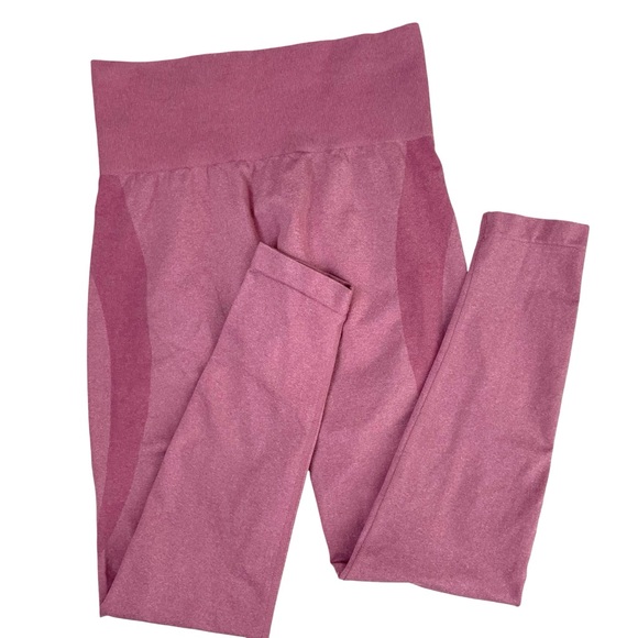 NVGTN Contour Seamless Legging Pastel Pink Small - Picture 12 of 15